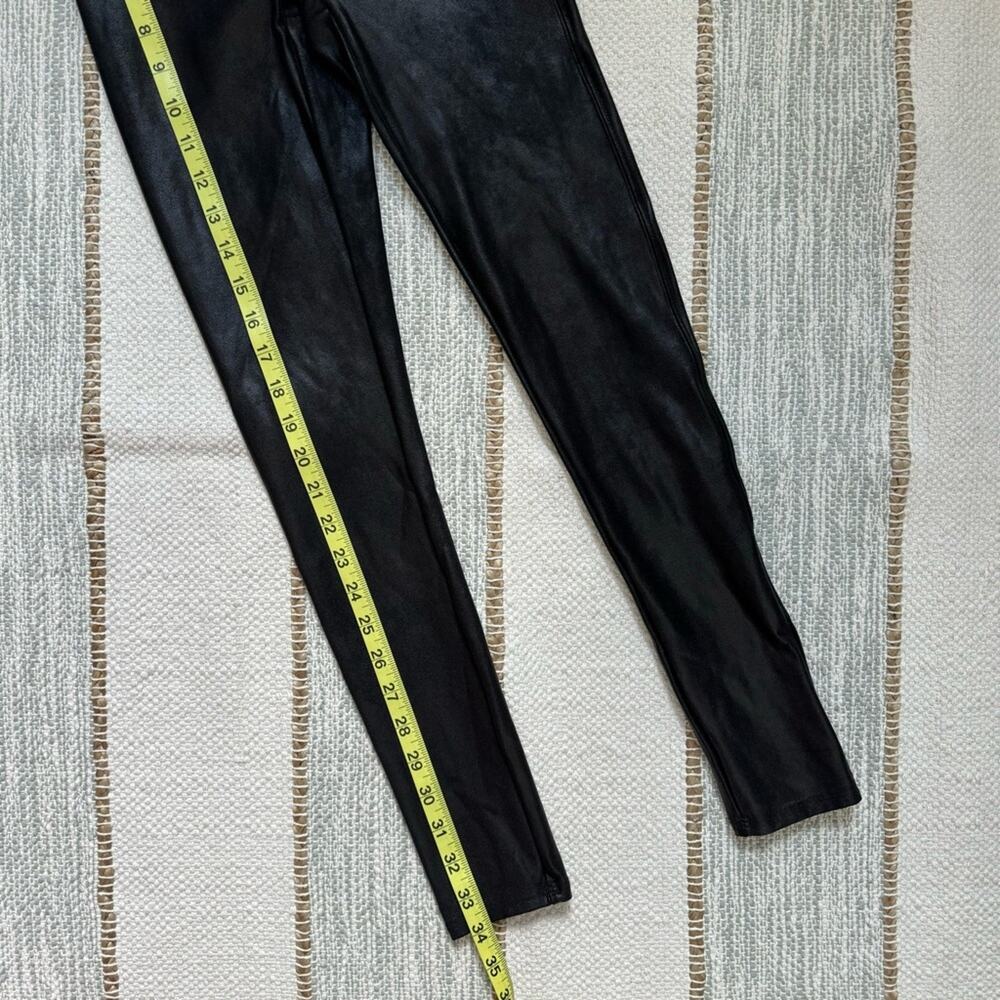Spanx Black High Rise Faux Leather Leggings Women’s Size Small Petite - Picture 4 of 11